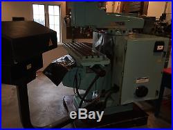 1989 Hurco KM3P CNC milling machine