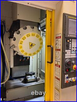 2014 Fanuc Robodrill automation cell with Robot. Almost no hours 2014 Fanuc Robodrill automation cell with Robot. Almost no hours