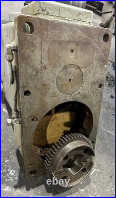50 TAPER RIGHT ANGLE MILLING HEAD With DRIVE GEAR