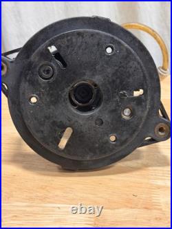 A&T ADB-158 Z Milling Machine Variable Speed Head Air Power Drawbar A&T ADB-158 Z Milling Machine Variable Speed Head Air Power Drawbar