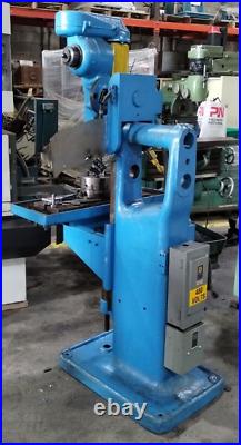 BRIDGEPORT (7 3/4 x 25) MILLING MACHINE