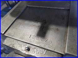 BRIDGEPORT J Step Head Manual Mill 32x9 Table, DRO, Powerfeed