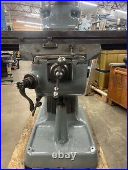 BRIDGEPORT VERTICAL MILLING MACHINE Round Ram Single Phase