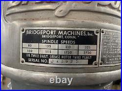 BRIDGEPORT VERTICAL MILLING MACHINE Round Ram Single Phase