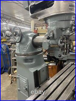 BRIDGEPORT VERTICAL MILLING MACHINE Round Ram Single Phase