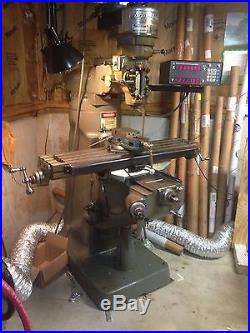 Bridgeport Milling Machine M-105H 9 x 42 1.5 HP with tooling