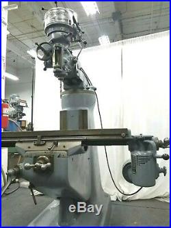 Bridgeport Milling Machine with Power Feed in Excellent Condition