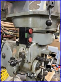 Bridgeport Series I, 2 Hp, Milling Machine, Very Clean, Rotatng Table Included