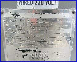 Bridgeport Variable Speed, 1-1/2 HP Vertical Milling Machine, ID# M-099