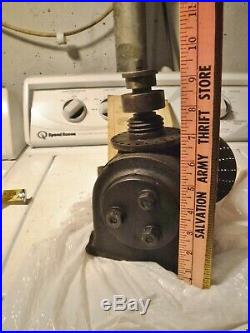 Brown & Sharpe Indexing Dividing Head with Center Milling Machine Rotary Index