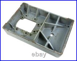 Clausing 8520 / 8525 Milling Machine Base Casting 050-015 Clausing 8520 / 8525 Milling Machine Base Casting 050-015