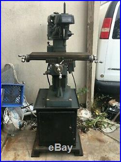 Clausing 8520 Milling Machine Clean Condition