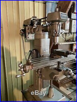 Clausing 8520 Vertical Milling Machine With Swivel Base Vise & Accessories