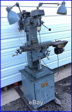 Clausing milling machine. Upright Model 8520 With Accessories
