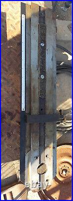 Column upright frame for a CENTRAL MACHINERY MINI MILL MILLING MACHINE 44991