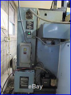 FADAL CNC Vertical Milling Machine 1991 904-20 Single Phase 220 power
