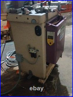 FOM Industrie Panda pneumatic machining station