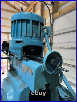 Gorton 2-28 Vertical Mill 12x48 Table with cabinet of tools Gorton 2-28 Vertical Mill 12x48 Table with cabinet of tools