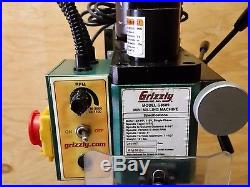 Grizzly G8689 Mini Milling Machine 3/4 HP 110V with extras Metal Drilling 3 Axis