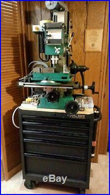Grizzly Table Top Milling Machine