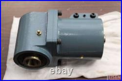 Horizontal Milling Attachment R8 with Support (55° dovetail) & Arbor Horizontal Milling Attachment R8 with Support (55° dovetail) & Arbor