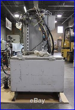 Leadwell Fmc-560 2-pallet Vertical Machining Center
