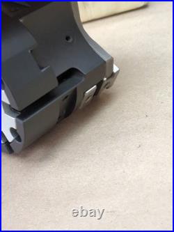 New Effecto OE871PBE 3-Jaw Parallel Gripper (Fast Shipping)