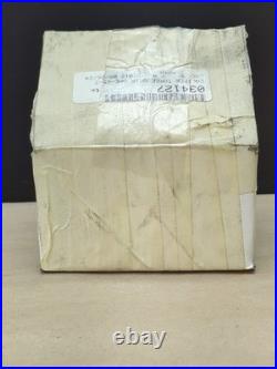 New Effecto OE871PBE 3-Jaw Parallel Gripper (Fast Shipping)