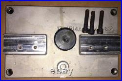 Nice HAAS 14-1514A CNC vertical mill mount & box & Haas 93-1120A coolant tip