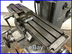 Rockwell 7x24 horizontal vertical knee milling machine 110 volt with tooling