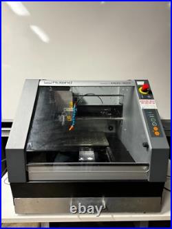 Roland MDX-40A CNC Milling Machine with Software and Debris Shield Roland MDX-40A CNC Milling Machine with Software and Debris Shield