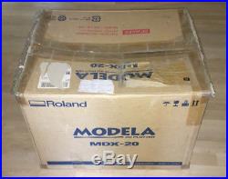 Roland Modela MDX-20 CNC Mill engraver scanner plotter
