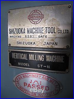 SHIZUOKA ST-N VERTICAL CNC 27 x 15 KNEE MILL with BANDIT Control, Tool Holders