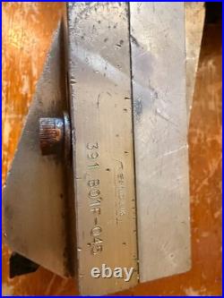 Sandvik Universal CAT 50 Tool Holder with Aluminum Slide Varilock # 391. B01F-045 Sandvik Universal CAT 50 Tool Holder with Aluminum Slide Varilock # 391. B01F-045