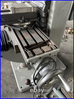 South Bend Milling Machine Single Phase 220 VoltageWith Vise/ Powerfeed ++