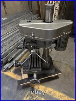WD DM-75M Manual Mill Drill, R-8 Spindle Taper, 220V Electric, 2HP